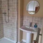 Holiday home Fryers 3 Bedroom Sleeps 6 *