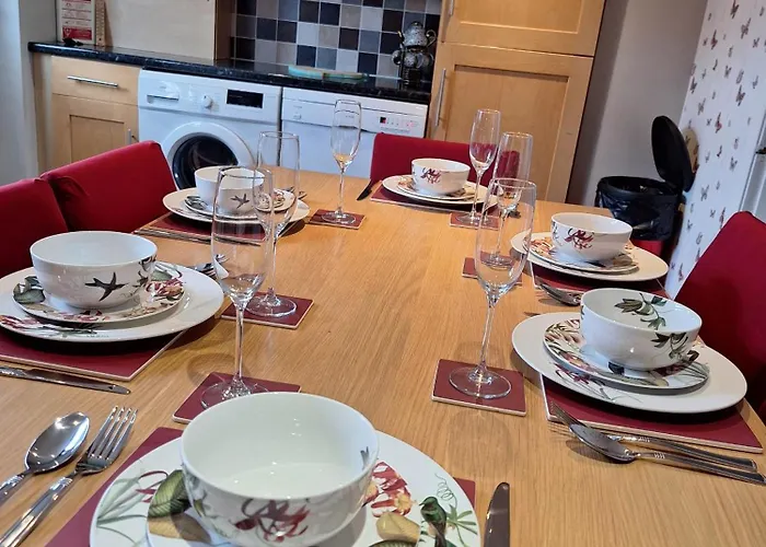 Fryers 3 Bedroom Sleeps 6 * Scarborough