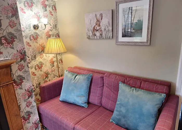 Fryers 3 Bedroom Sleeps 6 Scarborough