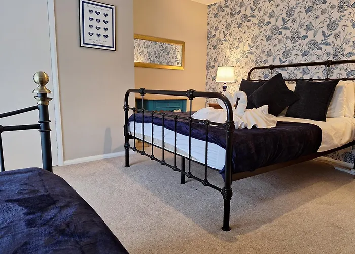 Fryers 3 Bedroom Sleeps 6 * Scarborough